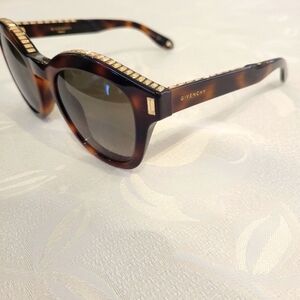 Elegant GIVENCHY Sunglasses with Gold Accents